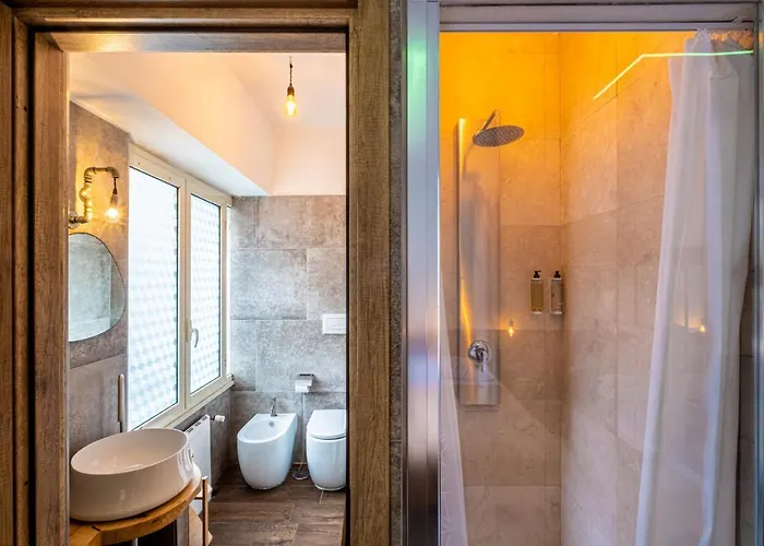 My Tiny Πανσιόν