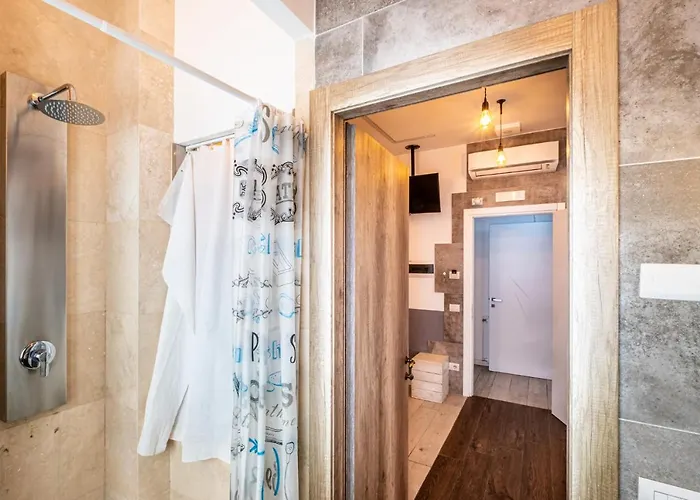 Πανσιόν My Tiny